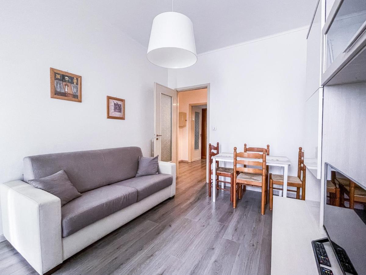Myhouse Inn Marche - Affitti Brevi Italia トリノ エクステリア 写真